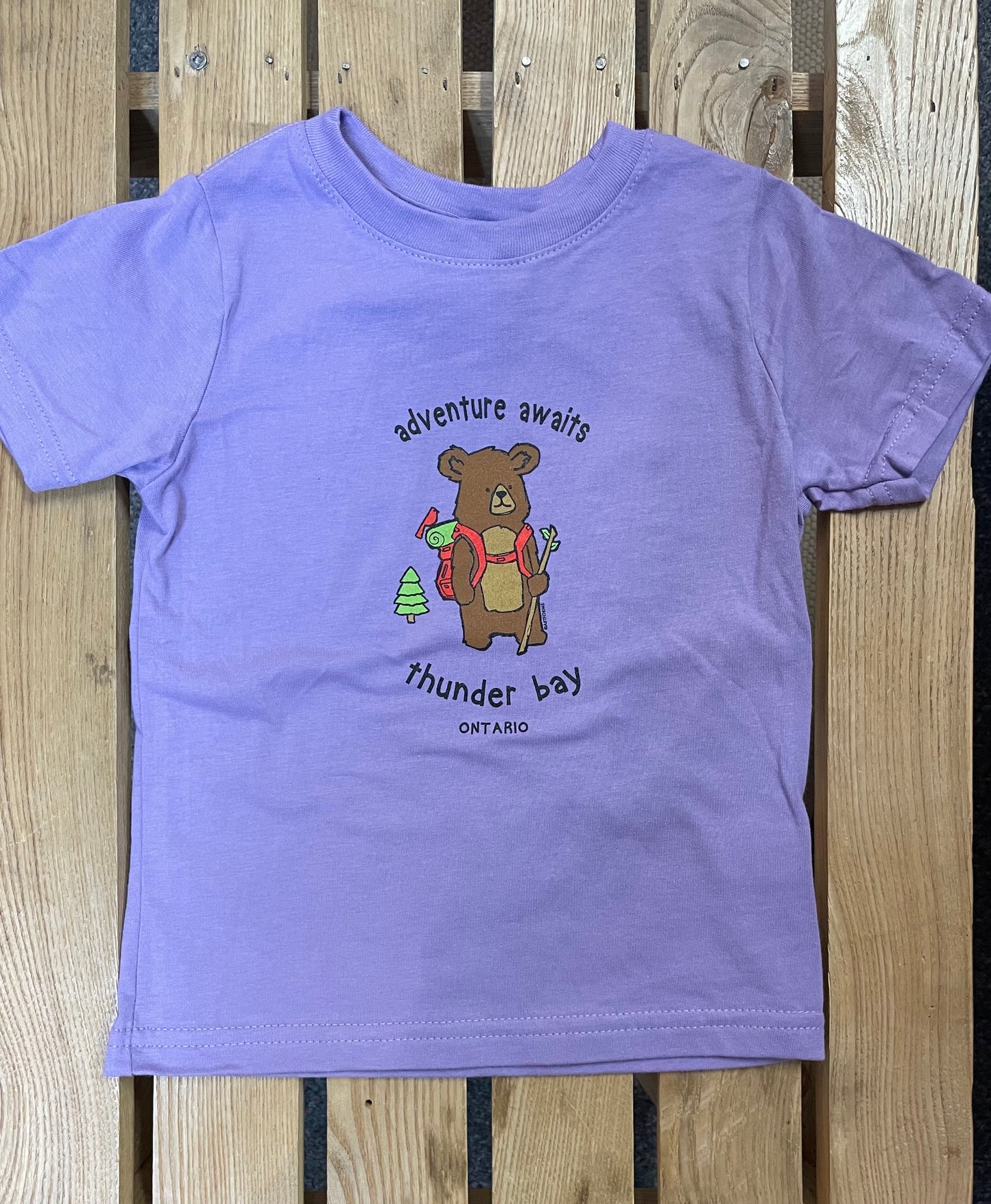 Kid's T-Shirt - Backpack Bear - Thunder Bay, Ontario - Lavender