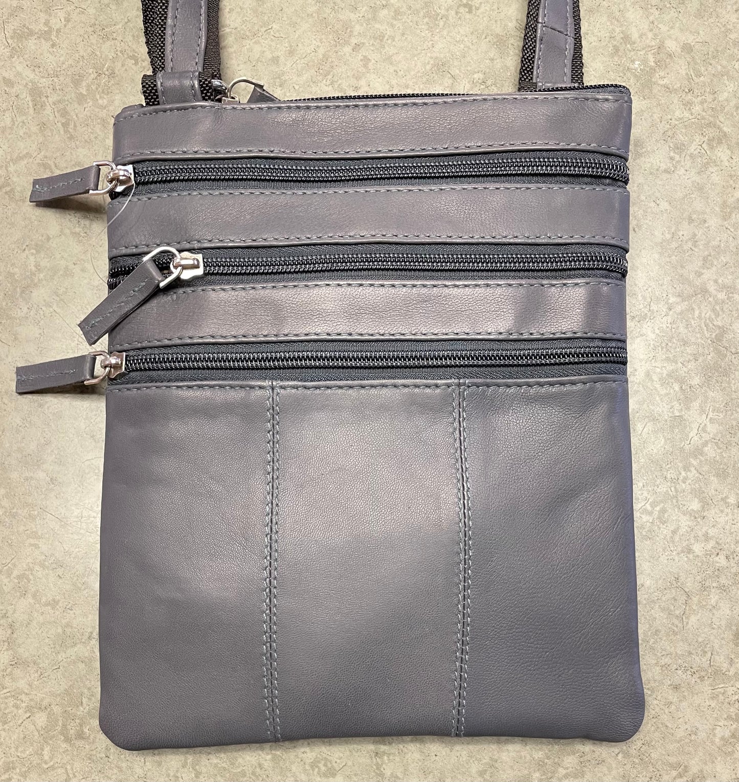Leather Bag - Canadian Traveller - Grey
