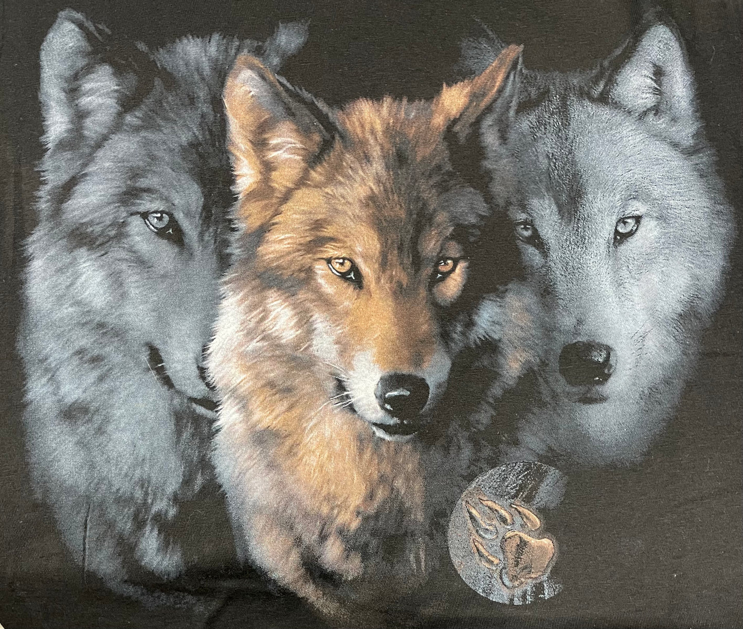 Souvenir Clothing - Youth - T-Shirt - Wolves Trilogy - Black