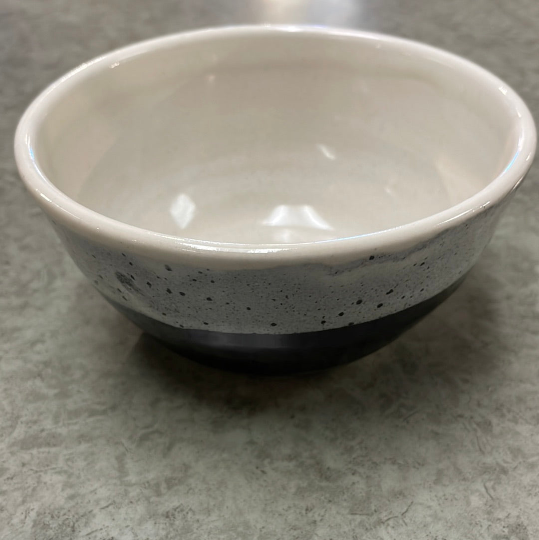 Pottery By P0T's 2G0 - Bowl