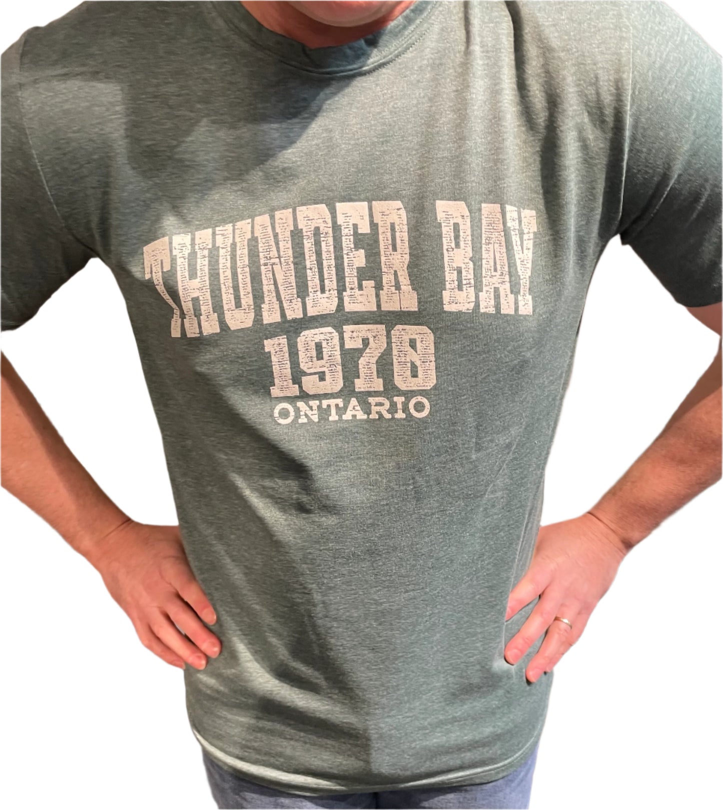 Souvenir Clothing - Unisex T-Shirt - Thunder Bay, ON, 1970 - Pine