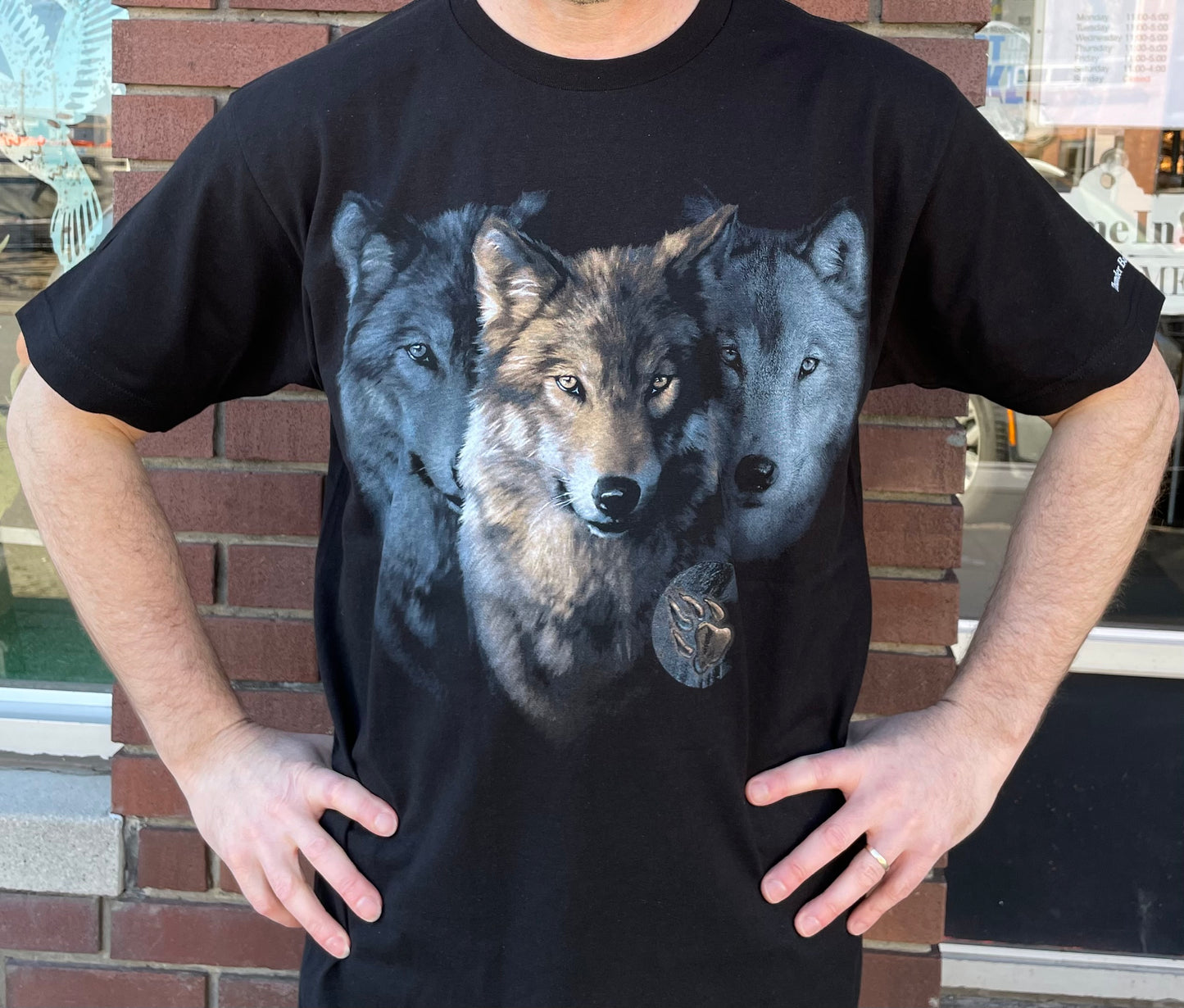 Souvenir Clothing - T-Shirt - Wolves Trilogy