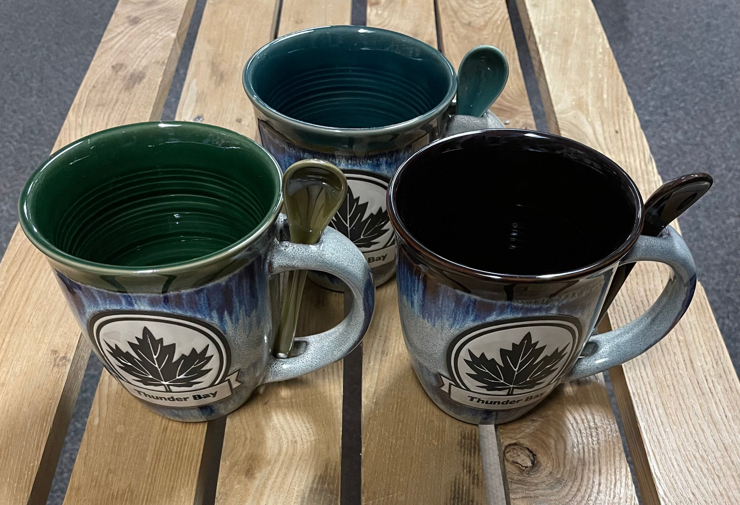 Souvenir - 18 oz. Mug with Spoon - Maple Leaf - Thunder Bay - Assorted Colours