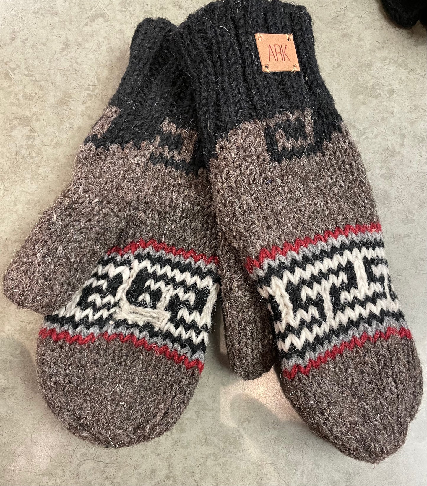 Souvenir Clothing - Wool Mitts