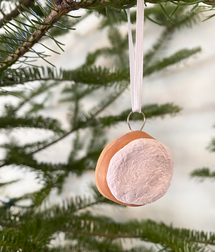 Persians in Pastel - Ornament
