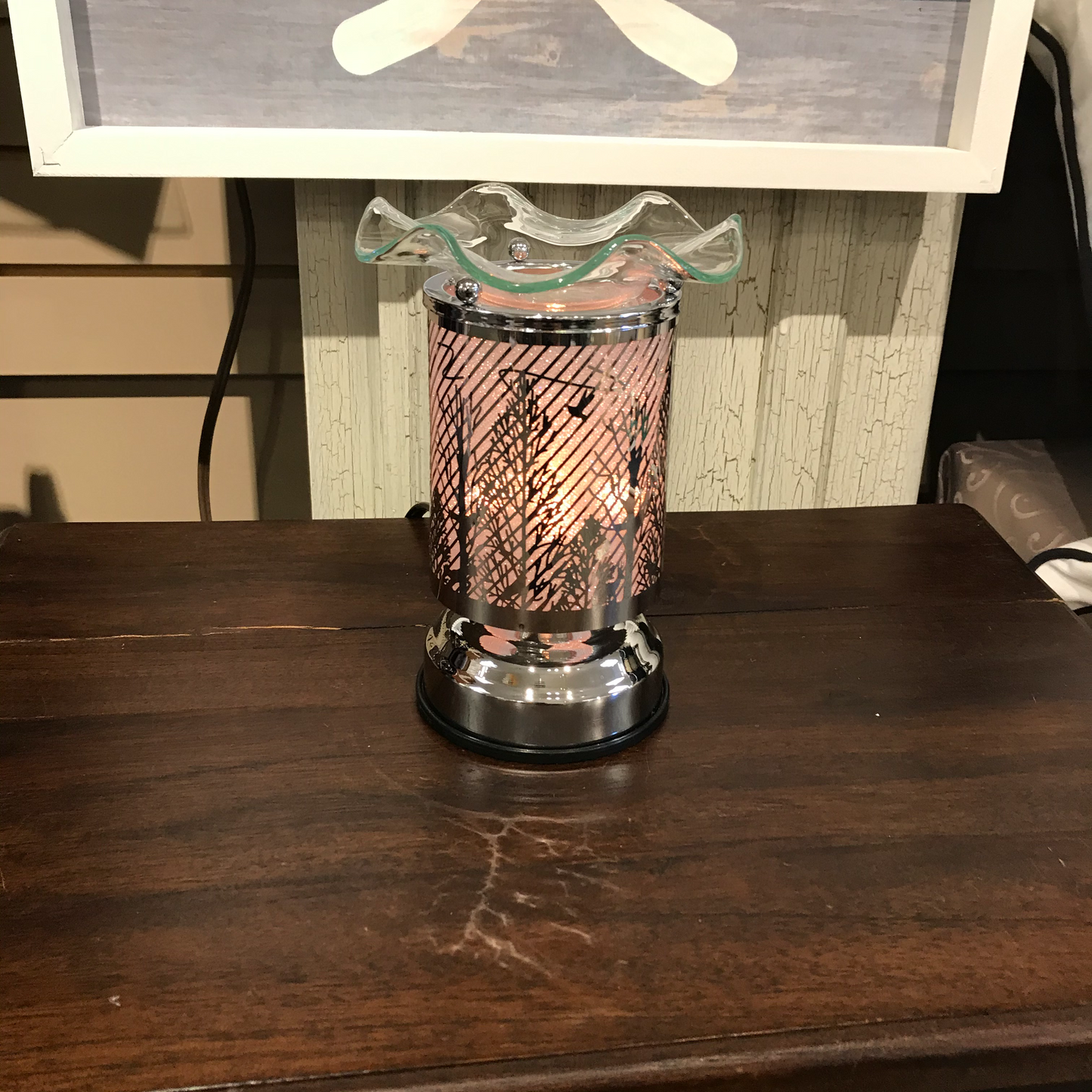 Touch Lamp - Trees with wavy diffuser plate.