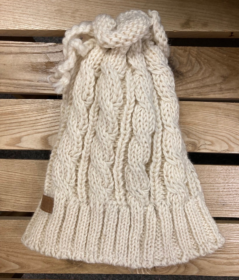 Souvenir Clothing - Wool Toque