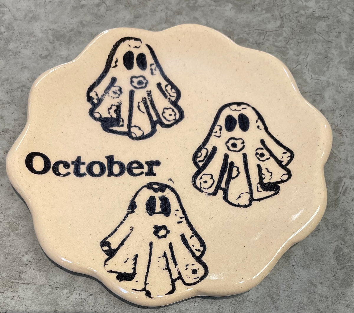 Pottery By P0T's 2G0 - Month Plates