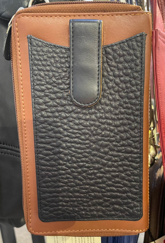 Leather Bag - Canadian Traveler - Phone and Card Wallet