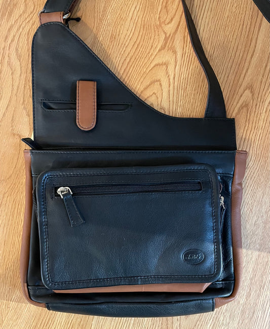 Leather Bag - Canadian Traveller - Black/Brown