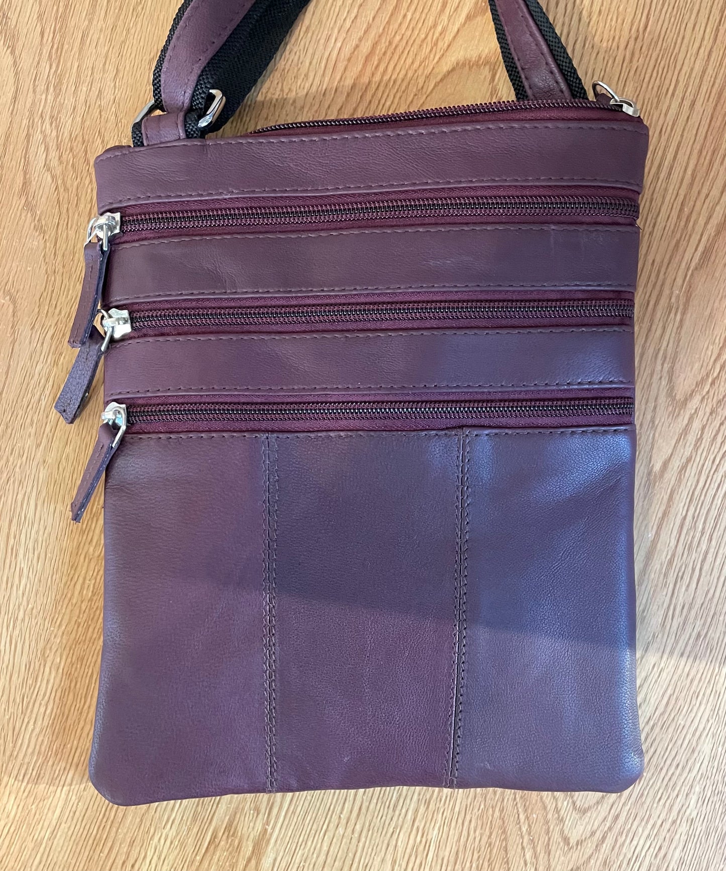 Leather Bag - Canadian Traveller - Burgundy