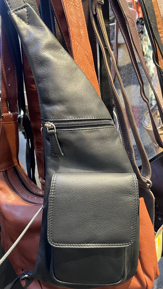 Leather Bag - Canadian Traveler - Black