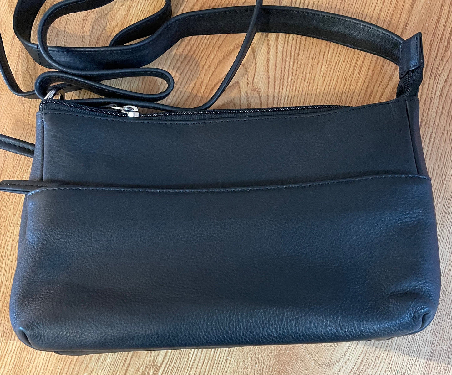 Leather Bag - Canadian Traveller - Black