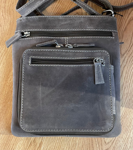 Leather Bag - Canadian Traveller - Brown