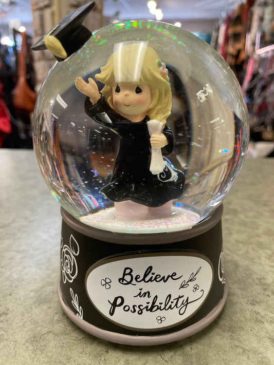 Precious Moments - Snow Globe - Believe in Possibility