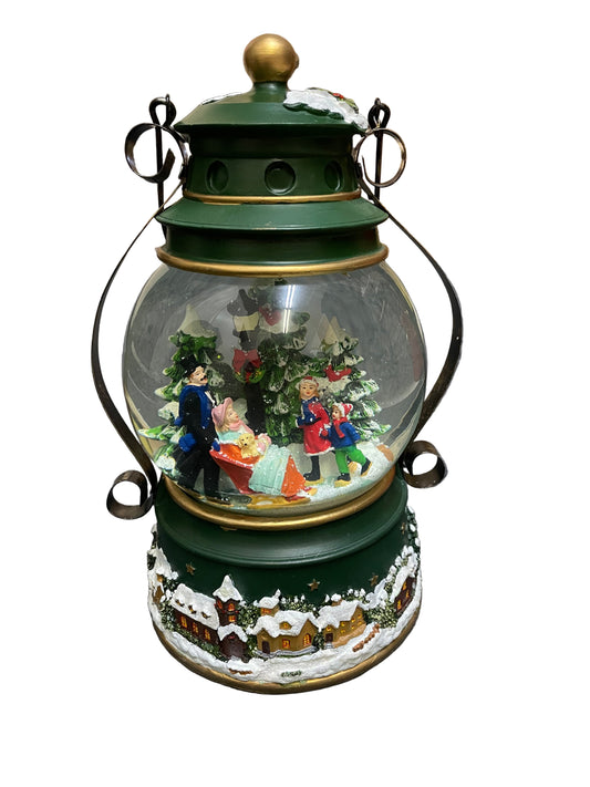 Christmas - Lantern with Music Snow Globe