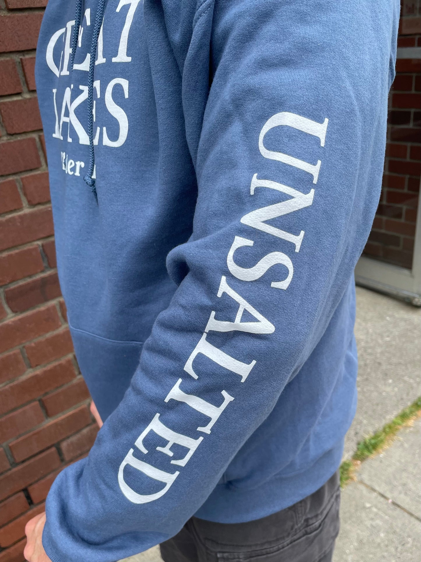 Souvenir Clothing - Hooded Sweatshirt - Great Lakes, Thunder Bay - Denim