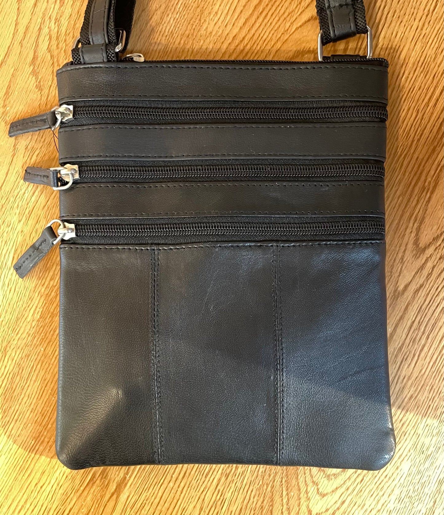 Leather Bag - Canadian Traveller - Black