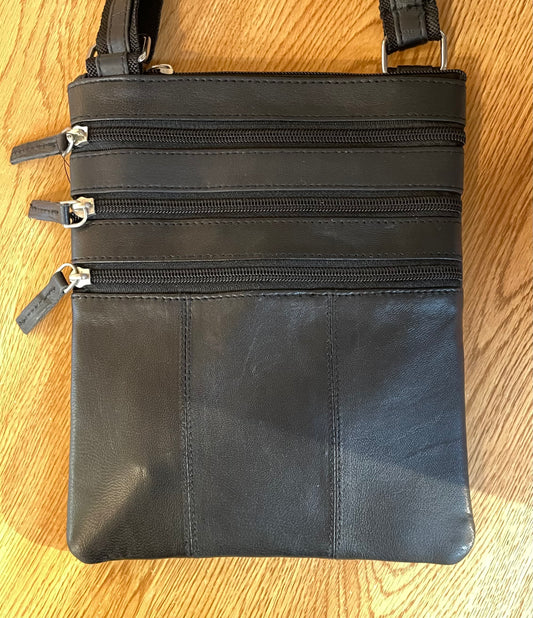 Leather Bag - Canadian Traveller - Black