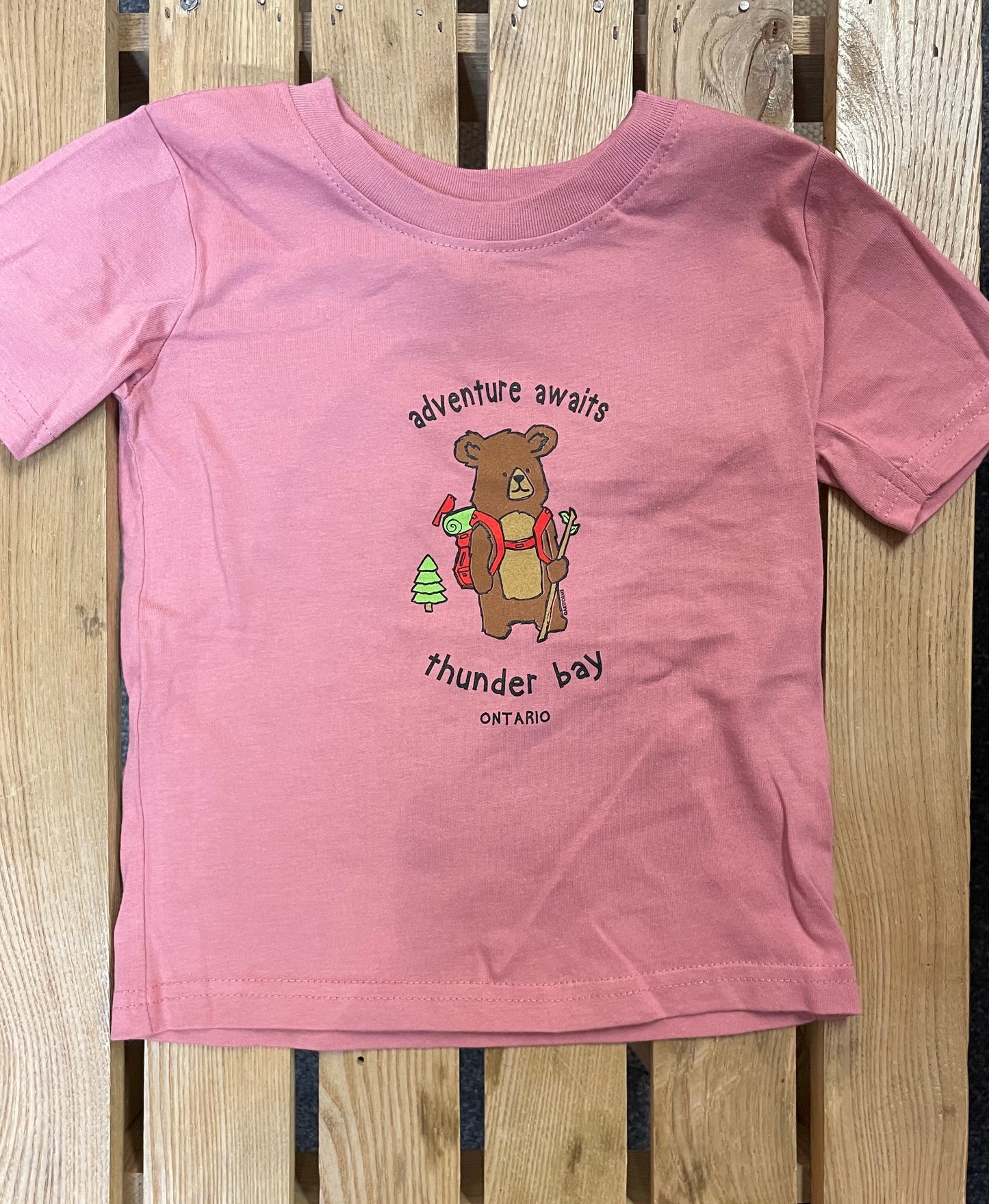 Kid's T-Shirt - Backpack Bear - Thunder Bay, Ontario - Mauvelous