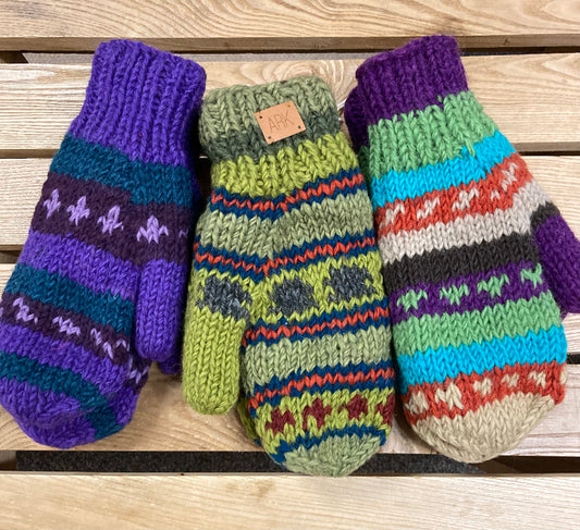 Souvenir Clothing - Wool Mittens - Assorted Colours