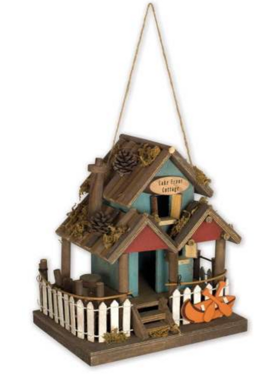 Garden - Birdhouse - Lakefront Cottage