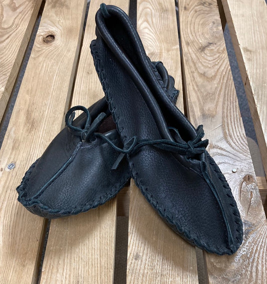 Hides in Hand - Ballet Leather Moccasin - Black