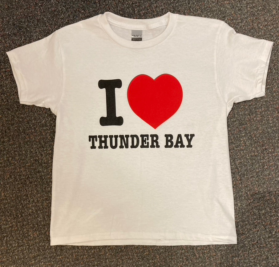 Souvenir Clothing - T-shirt - I ❤️ Thunder Bay