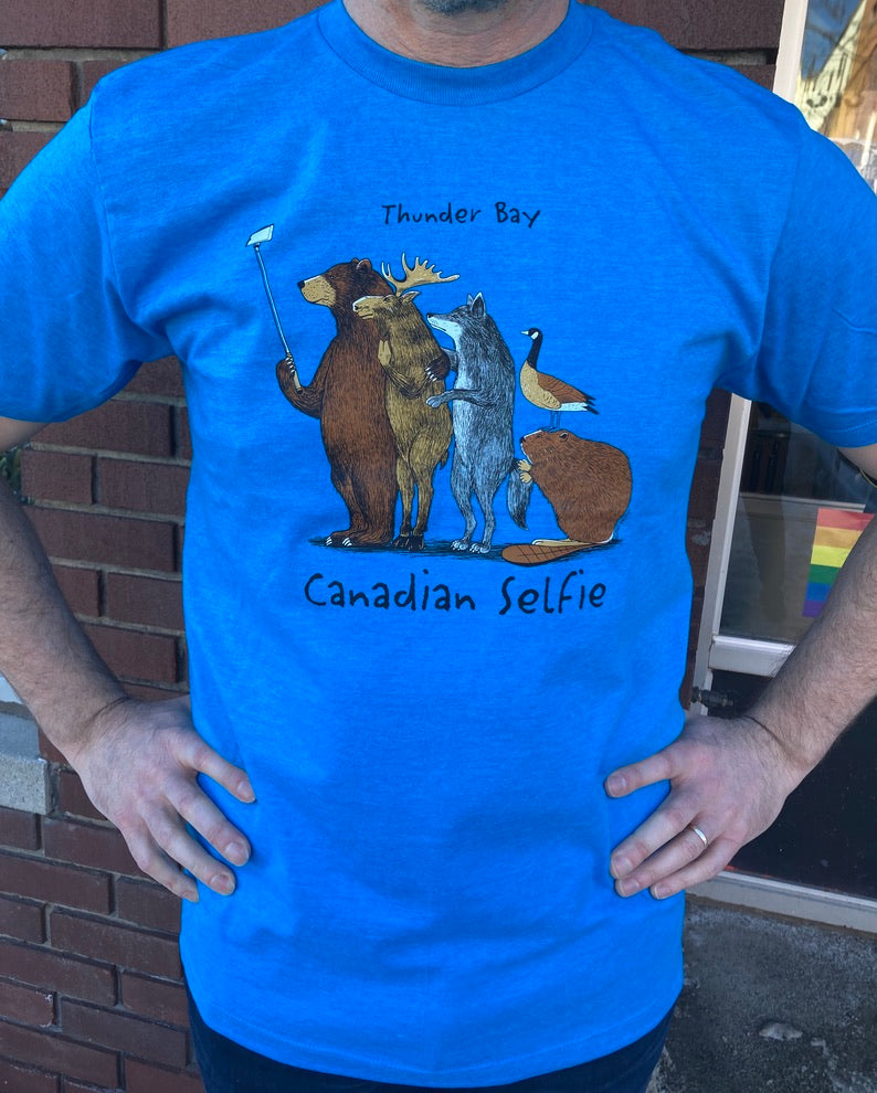 Souvenir Clothing - T-shirt - Thunder Bay - Canadian Selfie - Heather Blue