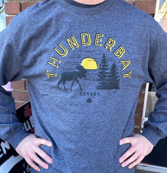 Souvenir Clothing - Adult Long Sleeve Shirt -Thunder Bay, Canada- Moose With Sunset - Heather Charcoal