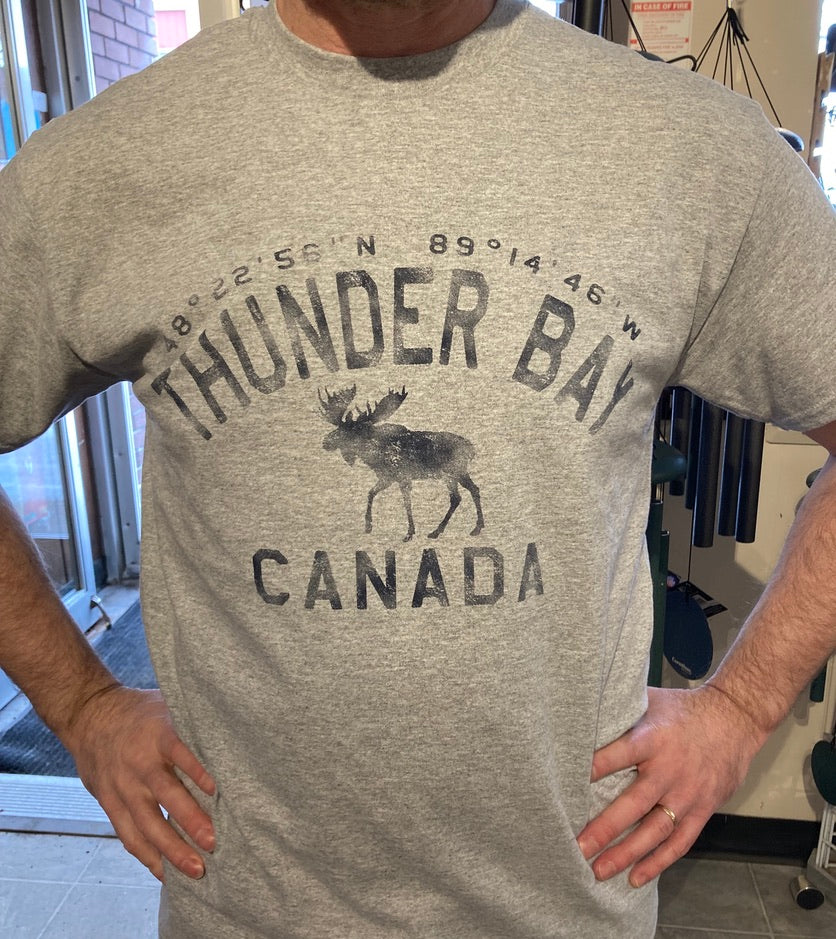 Souvenir Clothing - Unisex T-Shirt - Thunder Bay, Canada - Co-ordinates - Grey