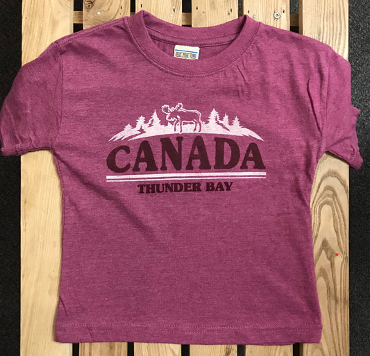Kid's T-shirt - Thunder Bay, Canada with moose - Purple