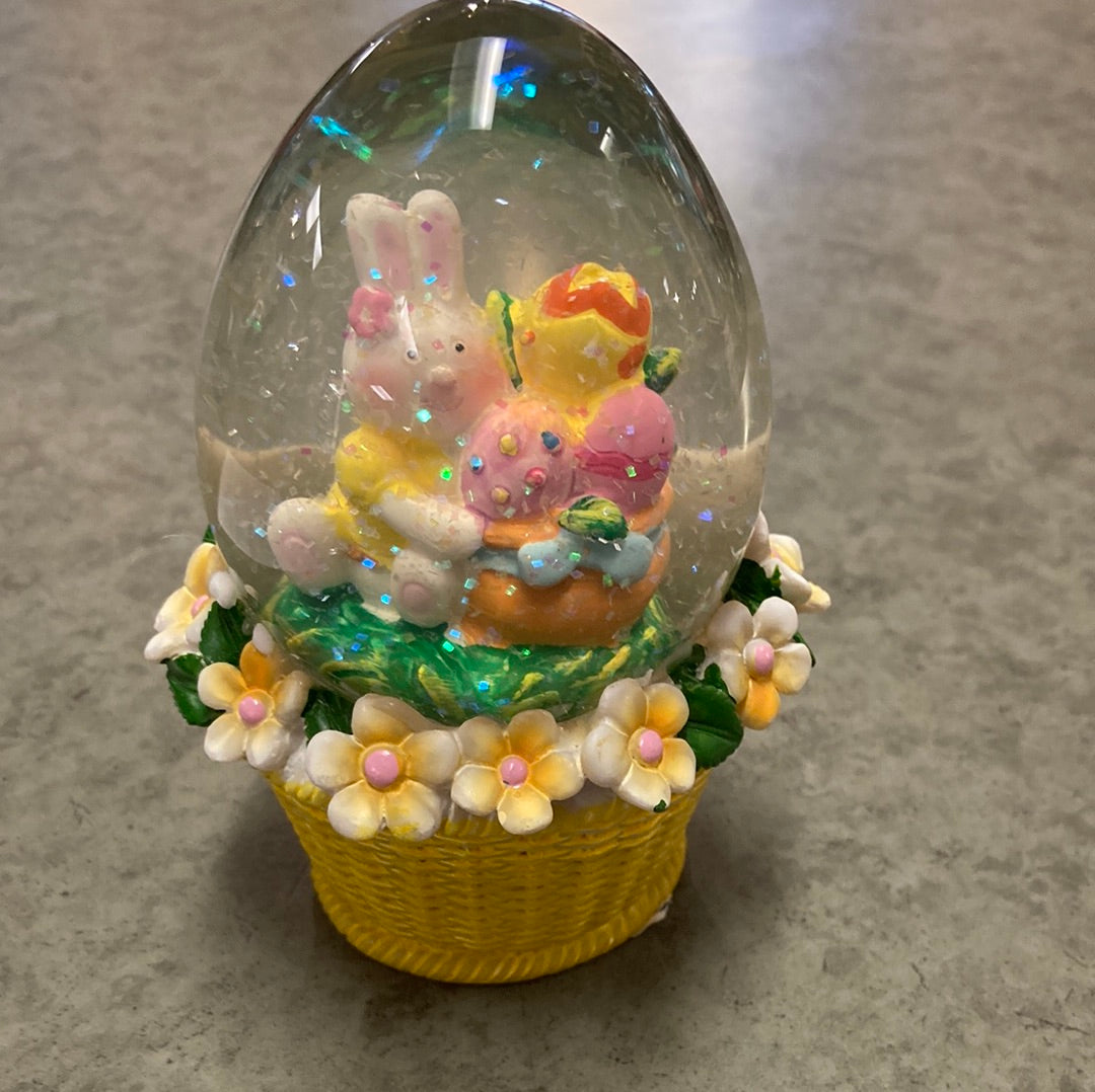 Bunny Snow Globe